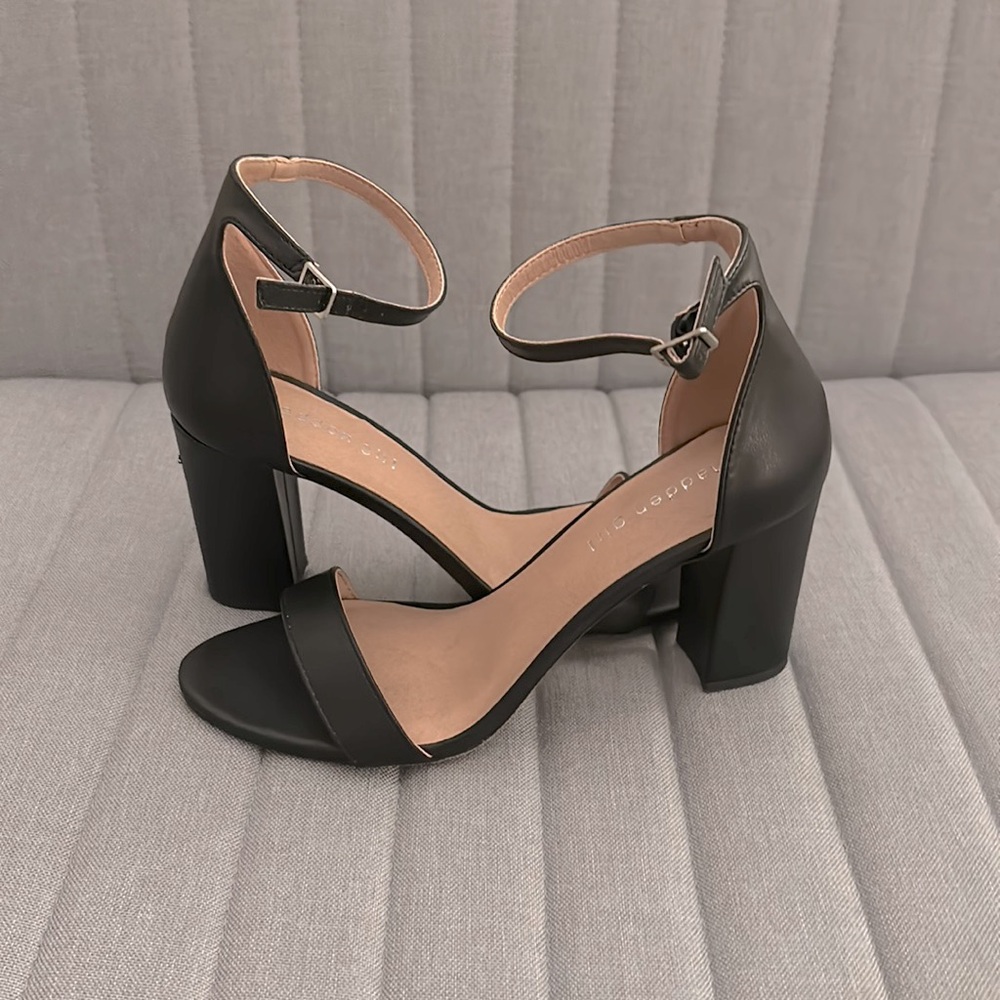 Madden Girl Black Heels 👠